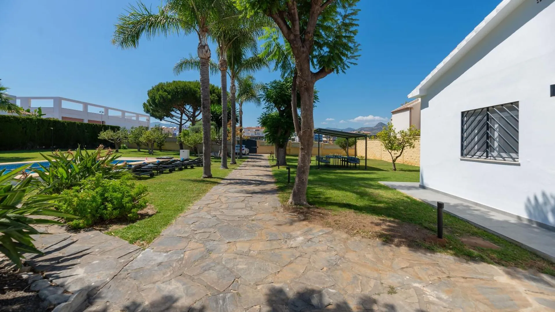 Hanami Villa La Palma Estepona Spanien